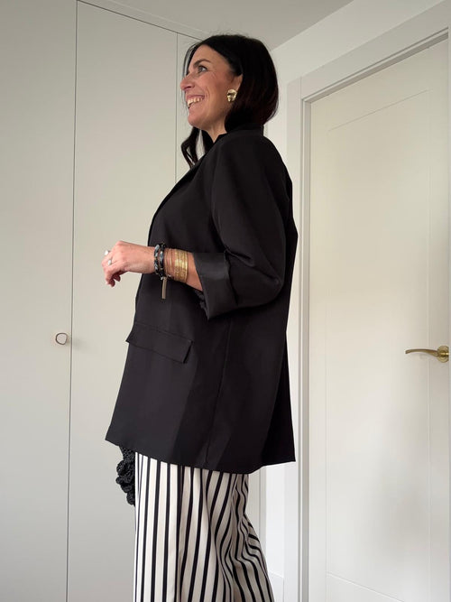 7e956e4ec5a7-blazer-oversize-negro-1.jpeg
